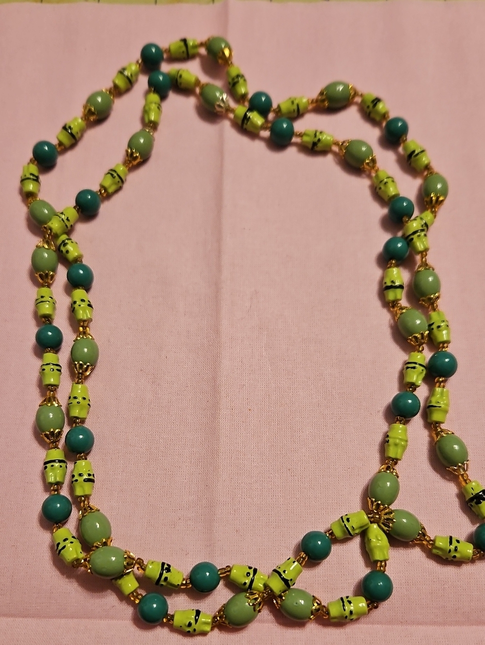 Vintage Green & Teal Beaded Long Necklace - Women's Fashion Jewelry